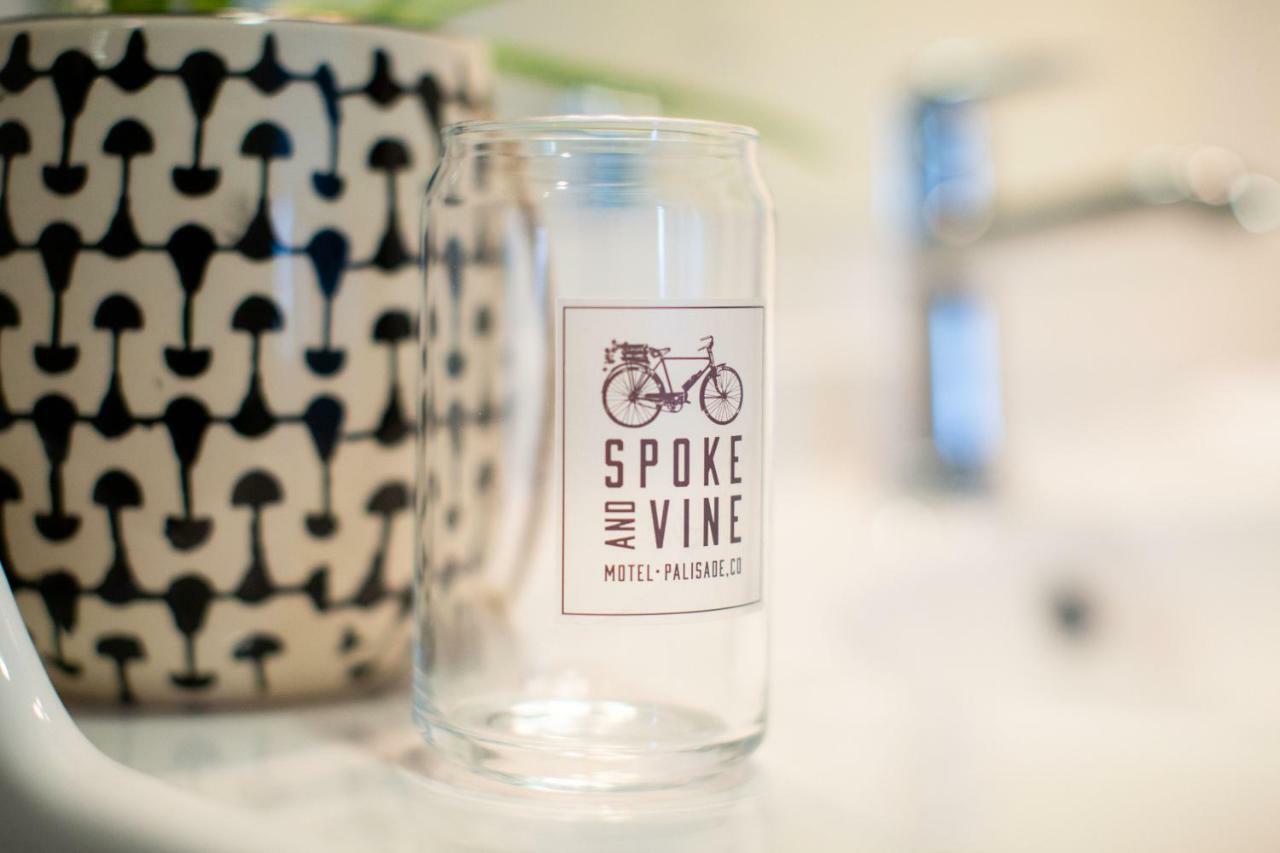 Spoke And Vine Palisade